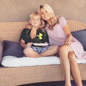 Meet your Posher, Abigail